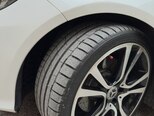 Mercedes E 220 d-11