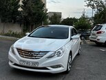 Hyundai Sonata-1