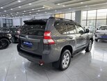 Toyota Land Cruiser Prado-5
