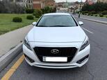 Hyundai Sonata-1