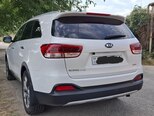 Kia Sorento-5