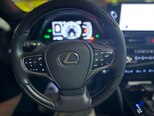 Lexus ES 300h-14