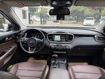 Kia Sorento-9