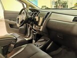 Nissan Tiida-13