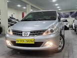 Nissan Tiida-4