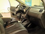 Nissan Tiida-14
