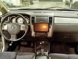 Nissan Tiida-11