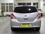 Nissan Tiida-5