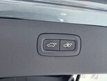 Volvo XC90-11