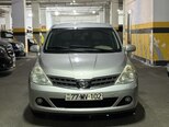 Nissan Tiida-2