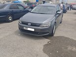 Volkswagen Jetta-2
