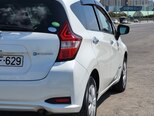 Nissan Note-8