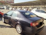 Volkswagen Jetta-6