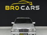 Mercedes C 220-1