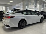 Toyota Camry-7