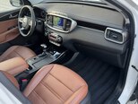 Kia Sorento-8