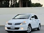 Nissan Tiida-2