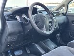 Nissan Tiida-16