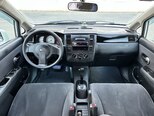 Nissan Tiida-17
