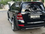 Mercedes GL 550-12