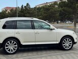 Volkswagen Touareg-8