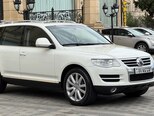 Volkswagen Touareg-2