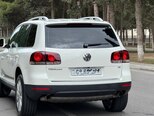 Volkswagen Touareg-15