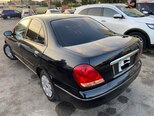Nissan Sunny-2