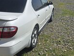 Nissan Maxima-5