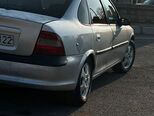 Opel Vectra-11