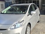 Toyota Prius-4