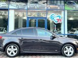 Chevrolet Cruze-12