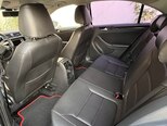 Volkswagen Jetta-11