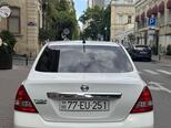 Nissan Tiida-5