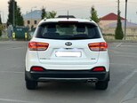 Kia Sorento-2