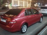 Nissan Tiida-15