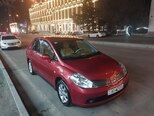Nissan Tiida-16