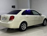 Daewoo Gentra-11