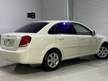 Daewoo Gentra-13