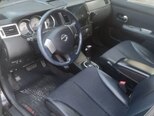 Nissan Tiida-11
