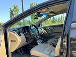 Hyundai Elantra-8