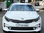 Kia K5-4