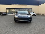 Tesla Model 3-1