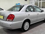 Nissan Sunny-11