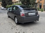 Toyota Prius-7
