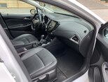Chevrolet Cruze-13