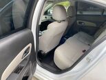 Chevrolet Cruze-12