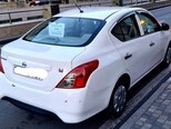 Nissan Sunny-2