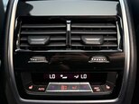 BMW X7-13