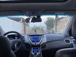 Hyundai Elantra-3
